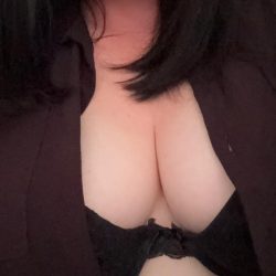 Leahlashxx